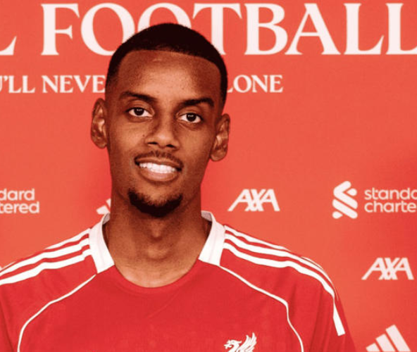 纽卡名宿批纽卡名宿批伊萨克转伊萨克转会：行为争议影响球队团结