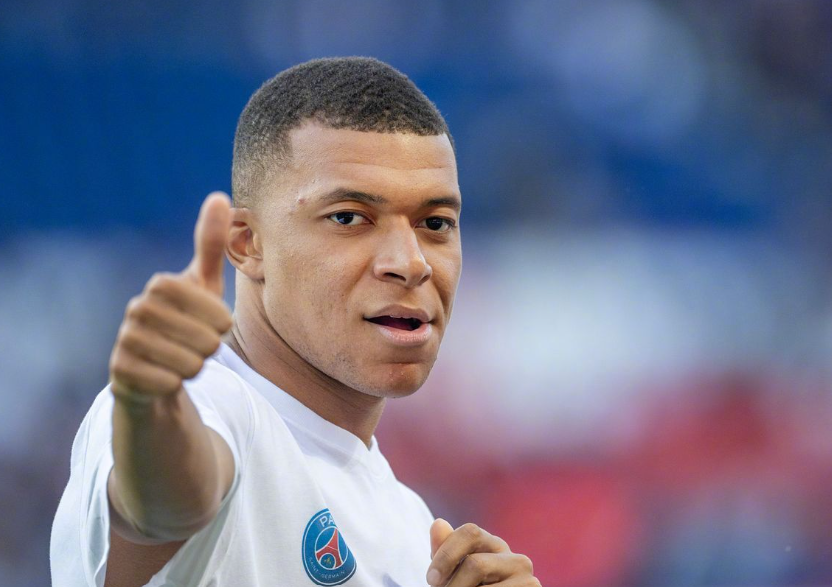 姆巴佩膝伤成疑，世界杯目标或影响皇马欧冠征程